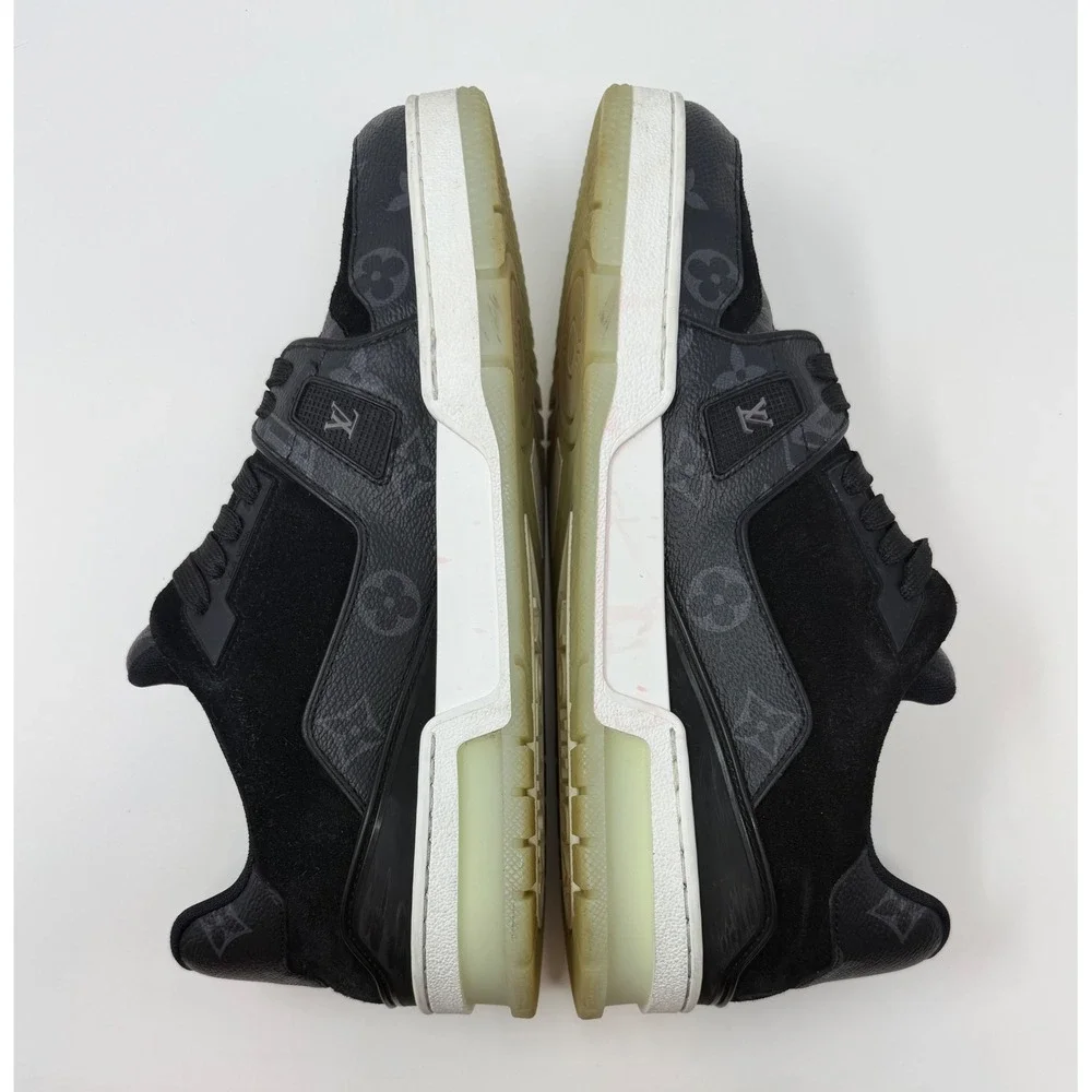 Louis Vuitton Trainer Sneaker Black Monogram Size 9 US 8 LV - Picture 4 of 10